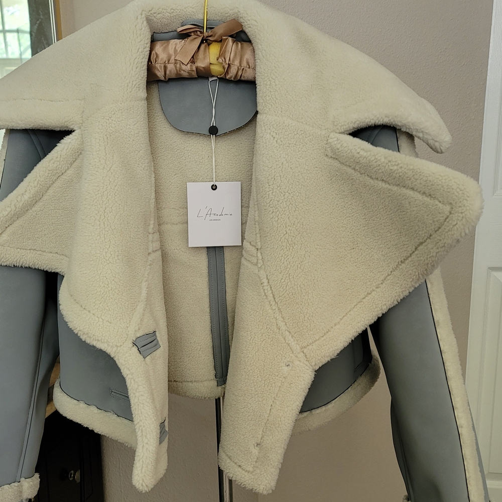 L'Academie Cream and Gray Teddy Jacket with Oversized Collar